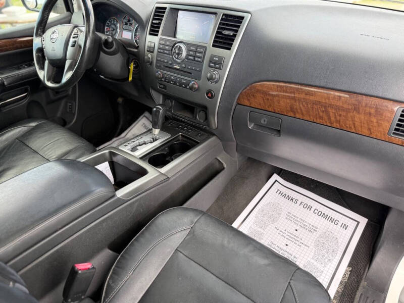 2014 Nissan Armada Platinum