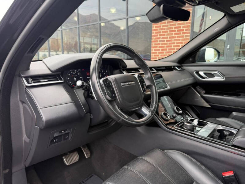 2018 Land Rover Range Rover Velar P250 R-Dynamic HSE