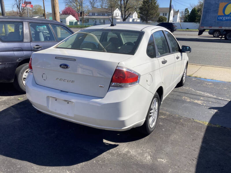 2010 Ford Focus SE
