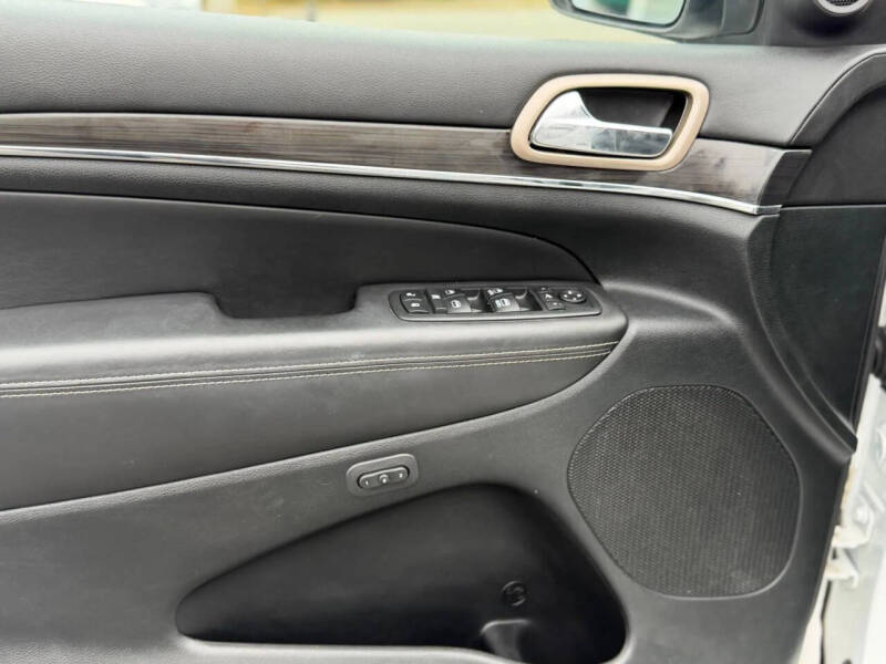 2014 Jeep Grand Cherokee Overland