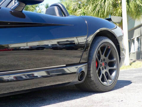 2004 Dodge Viper SRT-10