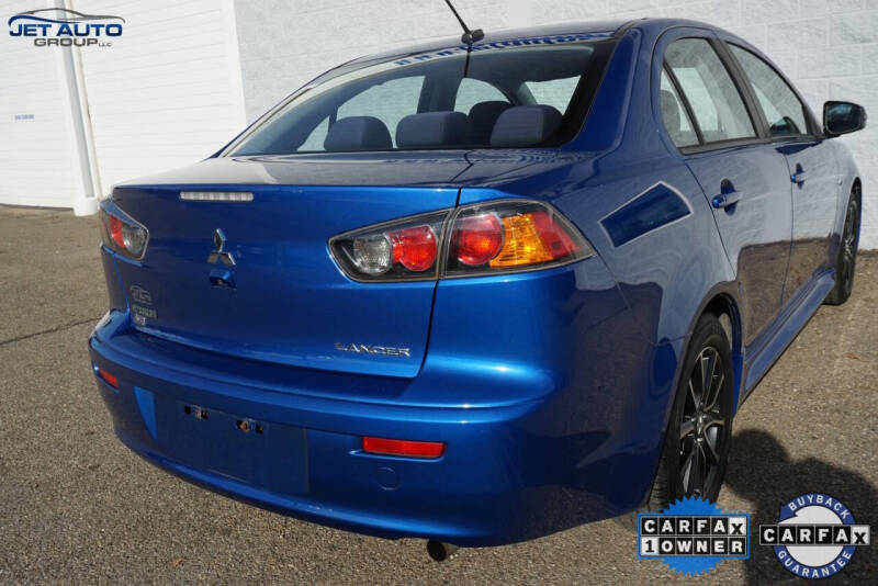 2015 Mitsubishi Lancer SE