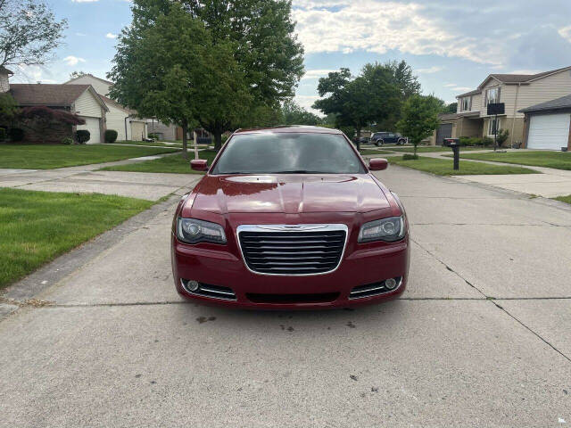 2013 Chrysler 300 for sale at ZAKS AUTO INC in Detroit, MI