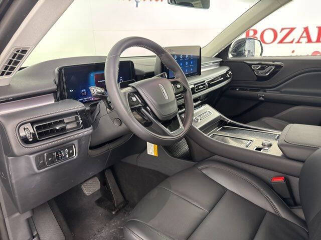 2025 Lincoln Aviator Premiere