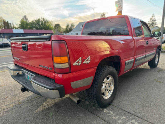 2000 Chevrolet Silverado 1500 for sale at Carz Connect LLC in Portland, OR