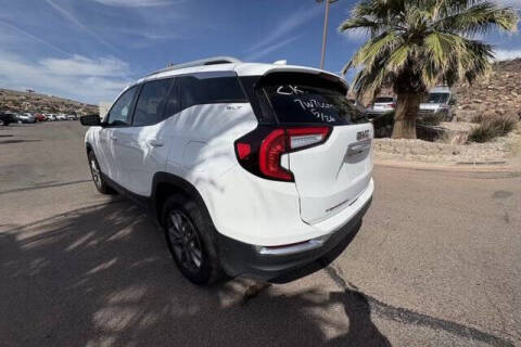2024 GMC Terrain SLT