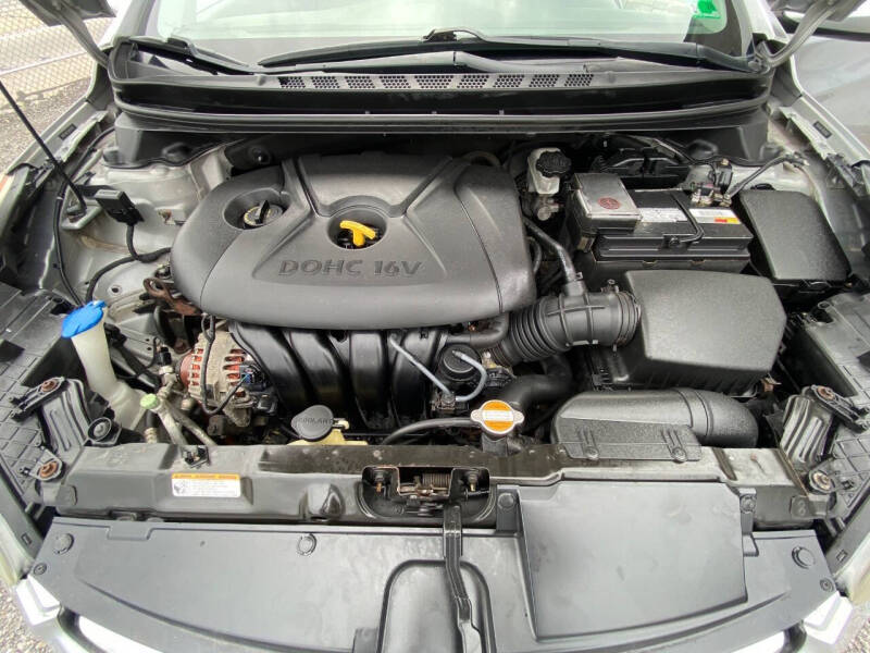 2011 Hyundai Elantra GLS