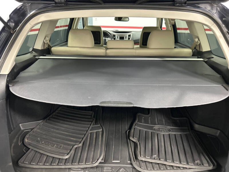 2012 Subaru Outback 3.6R Limited