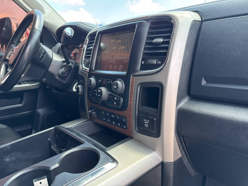 2015 RAM 3500 Laramie