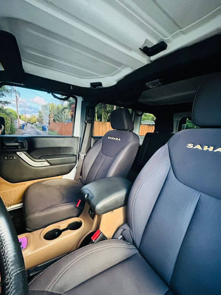 2014 JEEP Wrangler SUV / Crossover - $19,720