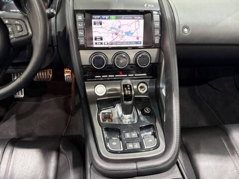 2014 Jaguar F-TYPE V8 S