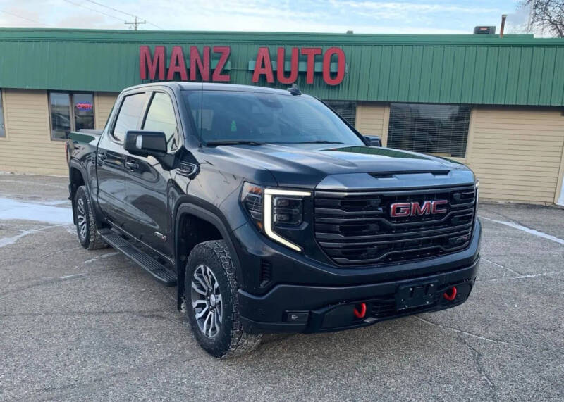 2022 GMC Sierra AT4 4WD Crew Cab Short Box's photo