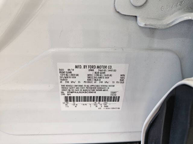 White 2019 Ford Edge SEL AWD SEL 4dr Crossover 49