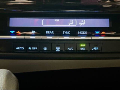 2023 Toyota Sienna LE 8-Passenger