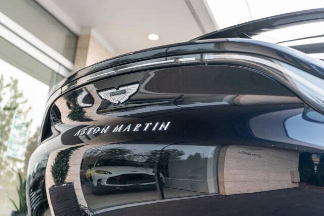 2021 Aston Martin DBX 12