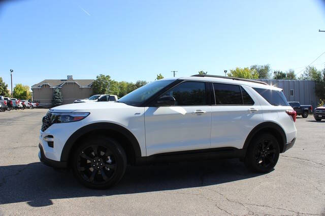 2023 Ford Explorer ST-Line