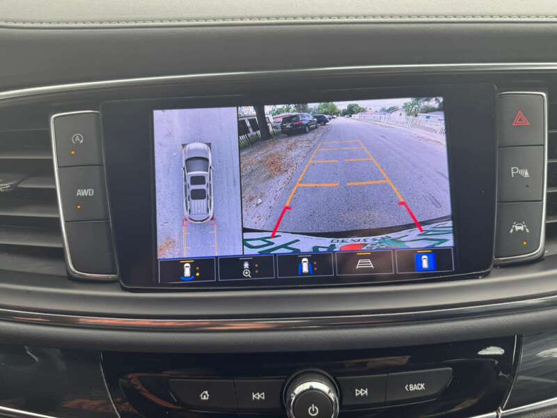 2022 Buick Enclave Premium