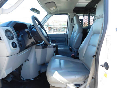2014 Ford E-Series E-150
