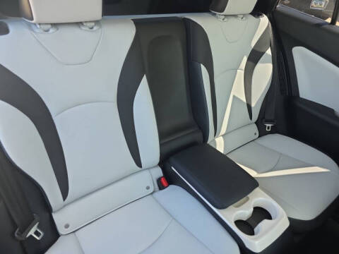 2019 Toyota Prius Prime Advanced