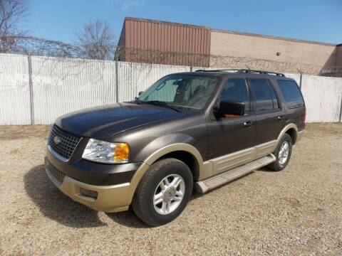 2006 Ford Expedition for sale at Amazing Auto Center in Capitol Heights MD