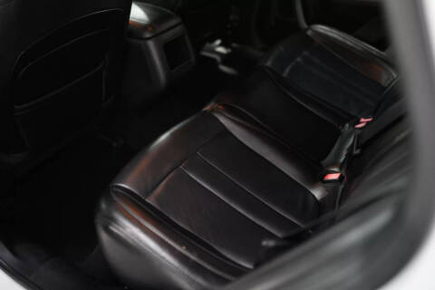 2017 Chrysler 200 Limited Platinum