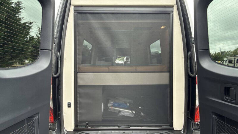 2024 Mercedes-Benz Sprinter
