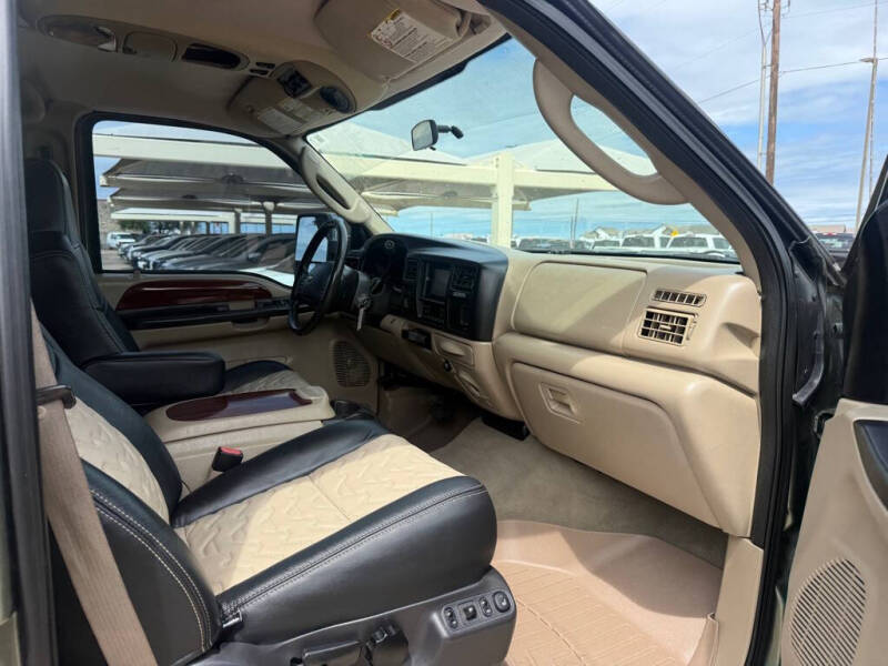 2005 Ford Excursion Eddie Bauer