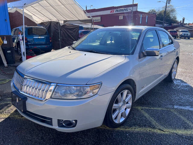 2007 Lincoln MKZ for sale at OD MOTORS in Siler City, NC