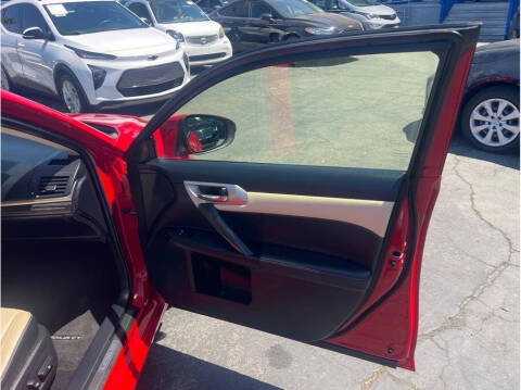 2014 Lexus CT 200h