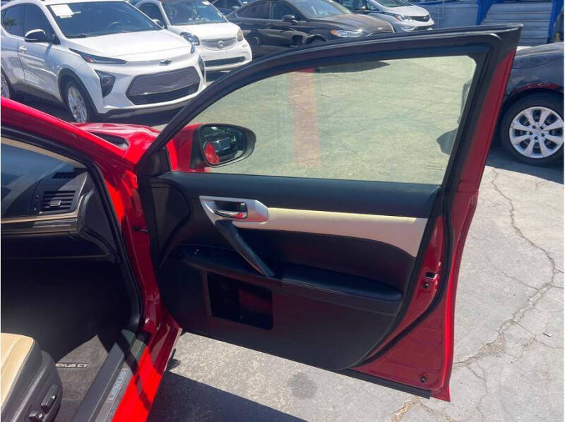 2014 Lexus CT 200h