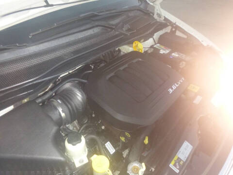 2013 Chrysler Town and Country Touring-L