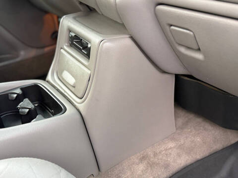 2002 Chevrolet Silverado 3500 LS