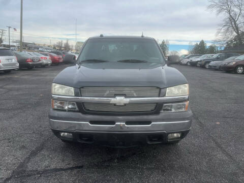 2004 Chevrolet Avalanche for sale at Hillside Motors Inc. in Hickory NC