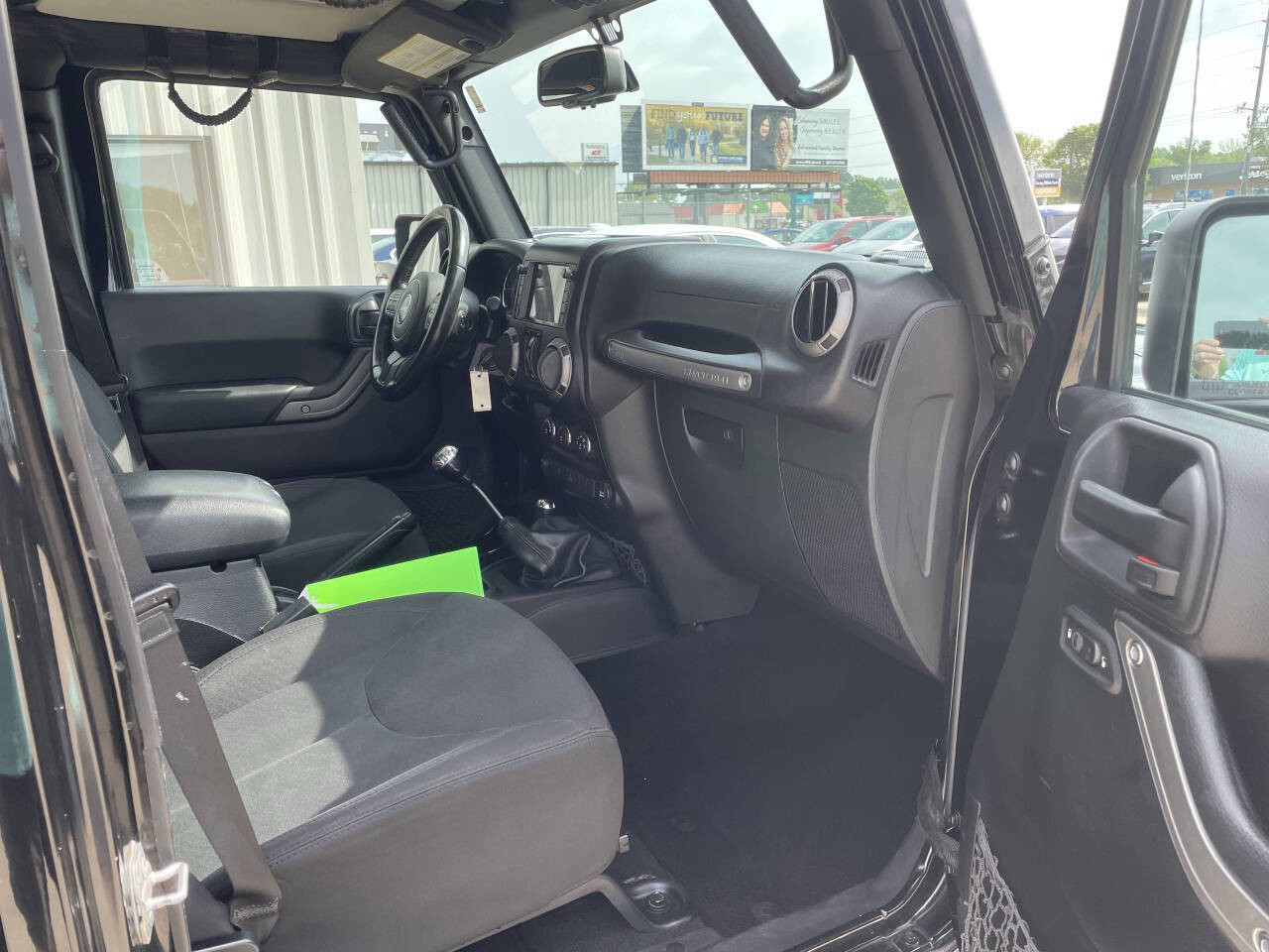 2016 Jeep Wrangler Unlimited Sport photo 11