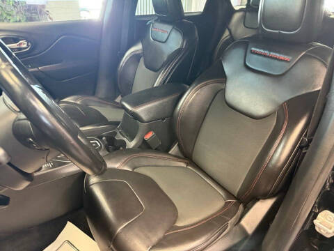 2019 Jeep Cherokee Trailhawk