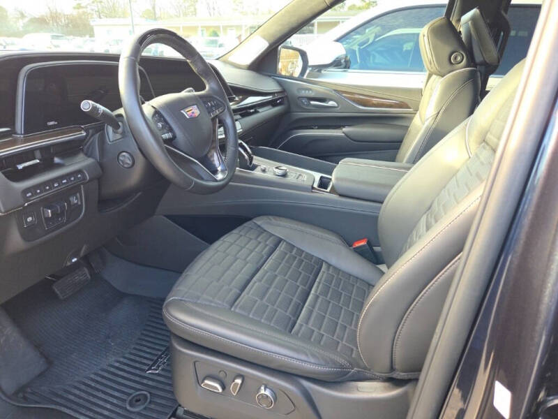 2024 Cadillac Escalade ESV Premium Luxury Platinum