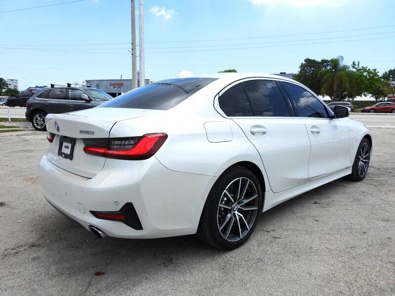 2019 BMW 3 Series  - $23,900