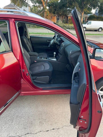 2011 Nissan Rogue SV