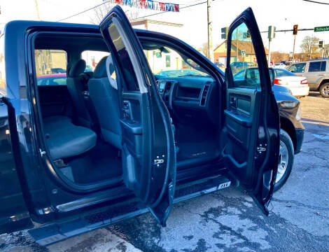 2017 RAM 1500 Express