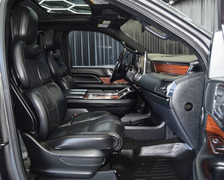 2018 Lincoln Navigator L Select