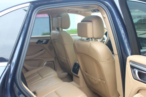 2015 Porsche Macan Turbo