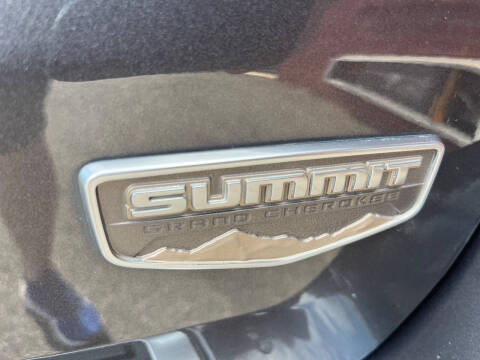 2016 Jeep Grand Cherokee Summit