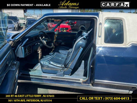1977 Lincoln Town Car