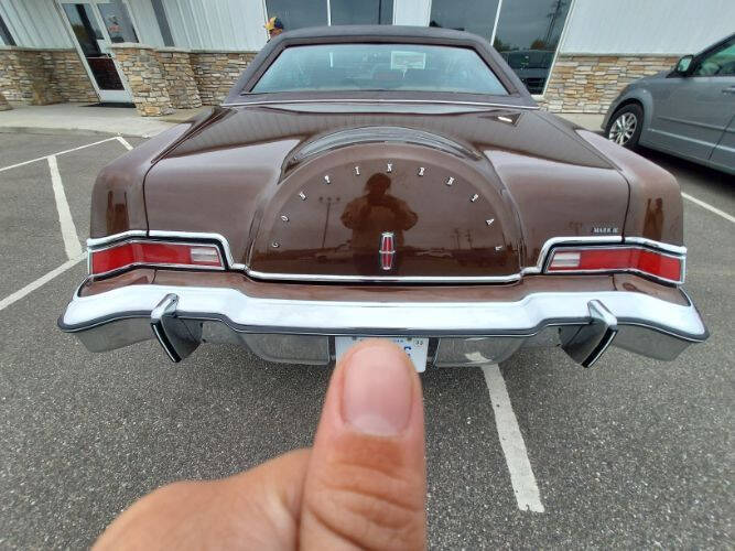 1975 Lincoln Continental