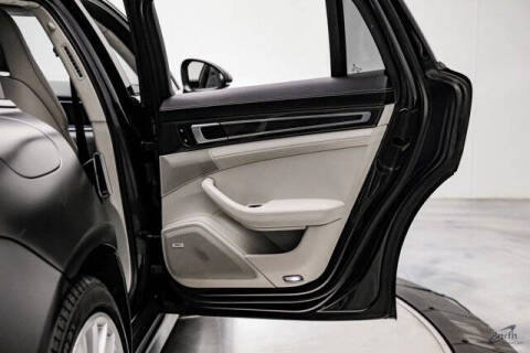 2018 Porsche Panamera Turbo Sport Turismo