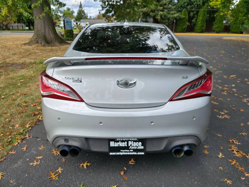 2016 Hyundai Genesis Coupe
