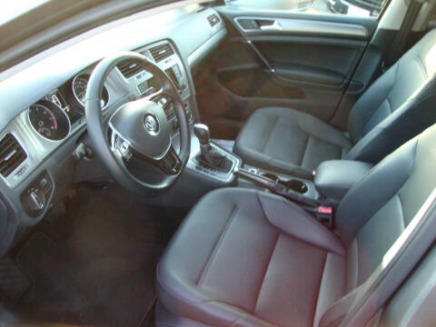 2015 Volkswagen Golf TSI SE