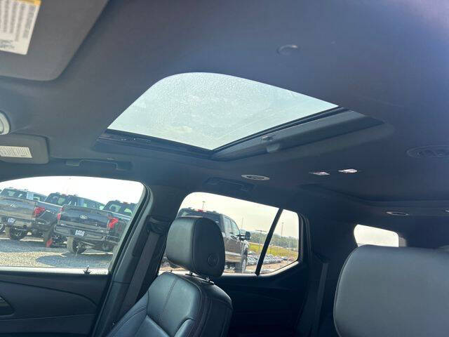 2022 Chevrolet Traverse RS