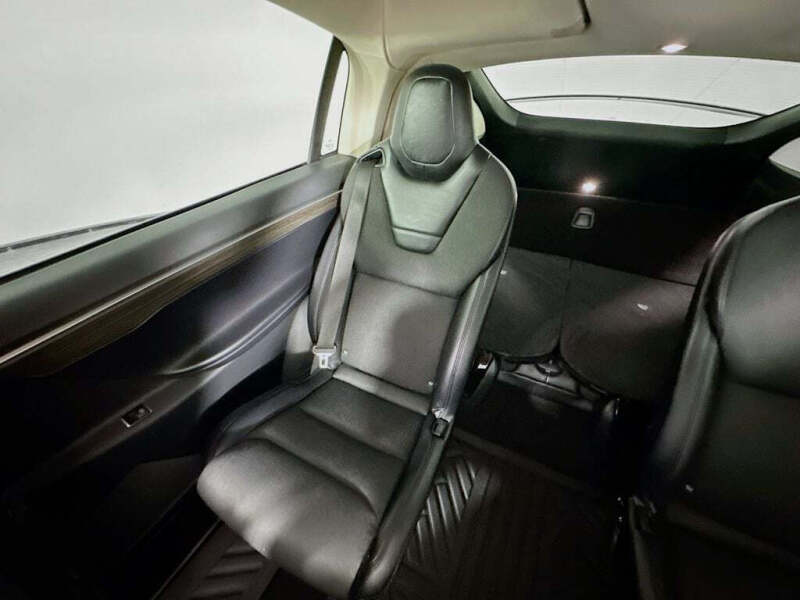 2016 Tesla Model X 60D