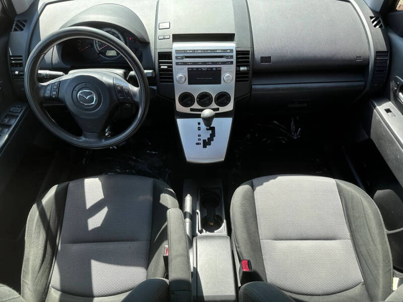 2006 Mazda MAZDA5